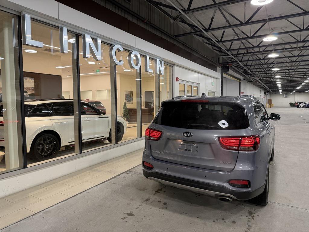 used 2019 Kia Sorento car, priced at $12,998