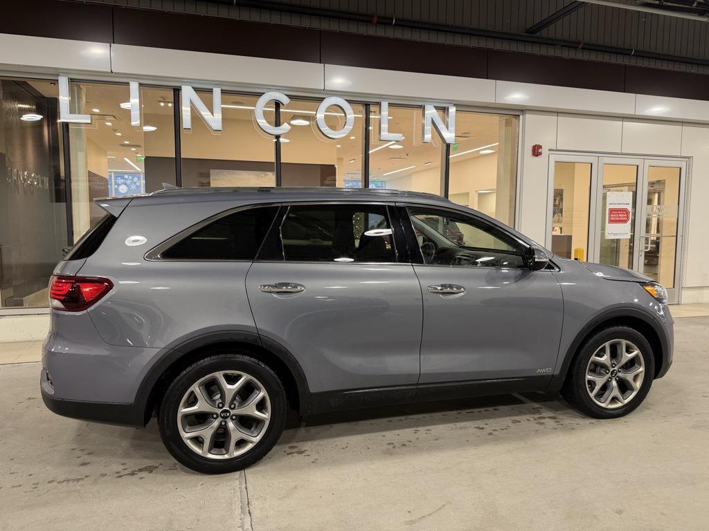used 2019 Kia Sorento car, priced at $12,998