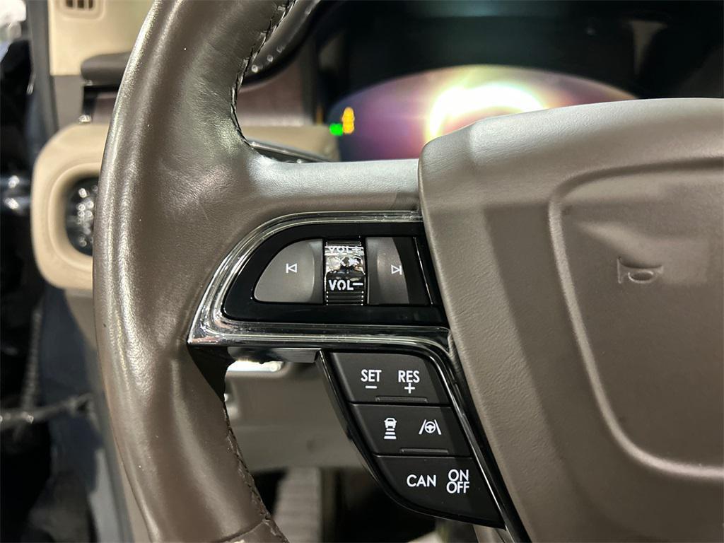 used 2022 Lincoln Nautilus car, priced at $35,000