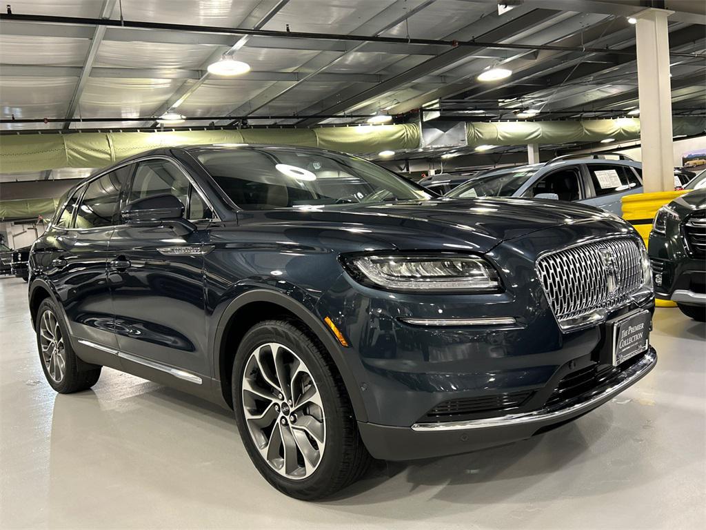 used 2022 Lincoln Nautilus car, priced at $35,000
