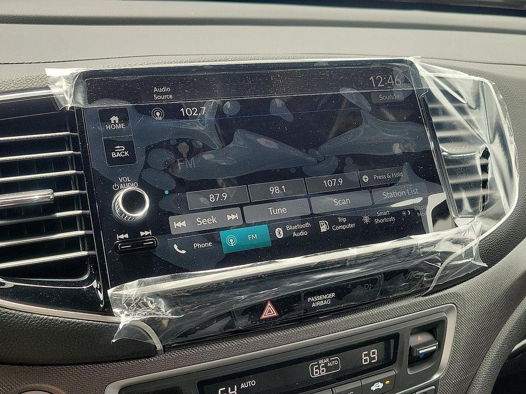 new 2025 Honda Ridgeline car, priced at $39,732