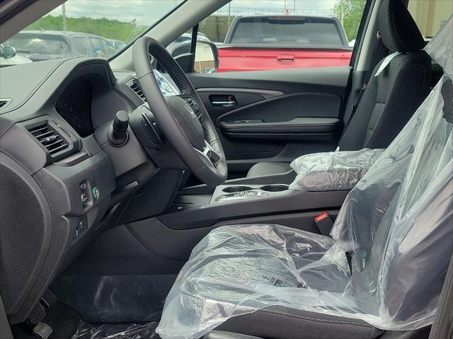 new 2025 Honda Ridgeline car, priced at $40,105