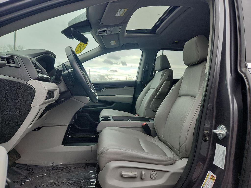 used 2023 Honda Odyssey car, priced at $33,160