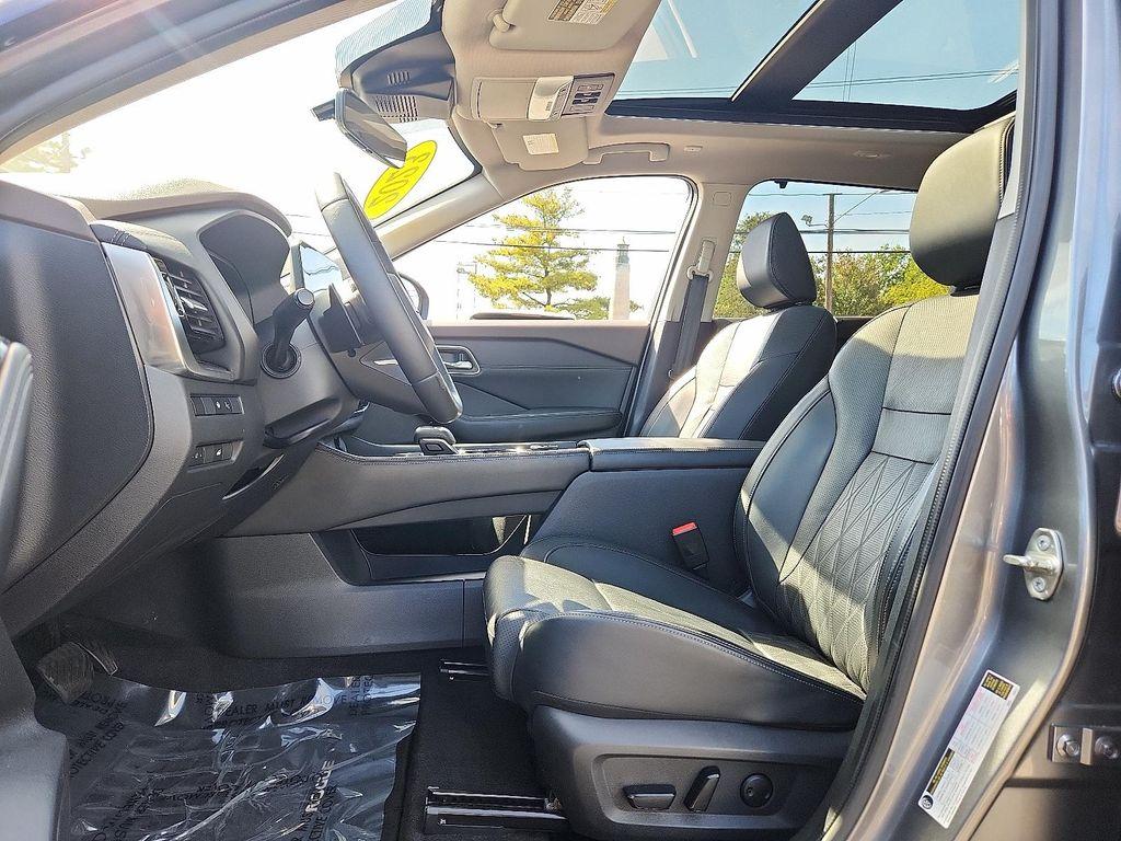 used 2023 Nissan Rogue car, priced at $26,397