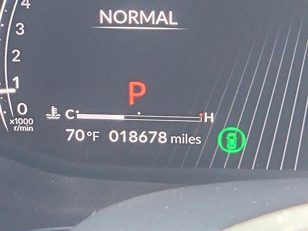 used 2023 Acura MDX car, priced at $43,484