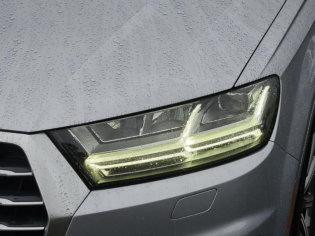 used 2019 Audi Q7 car, priced at $26,597