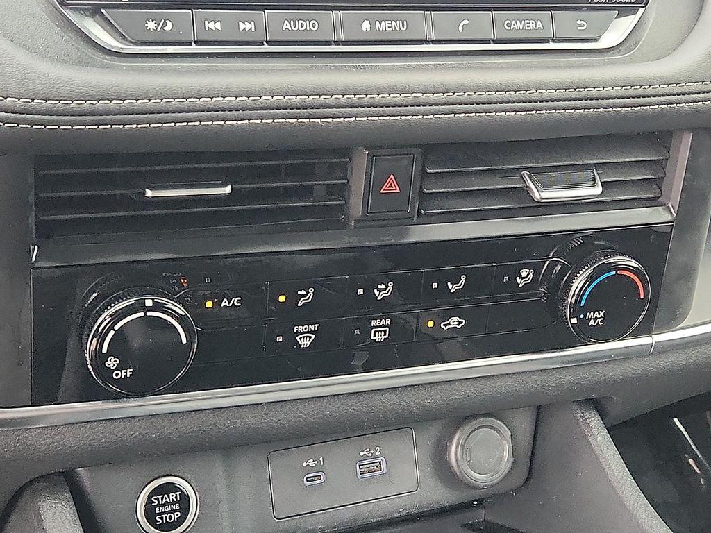 used 2023 Nissan Rogue car, priced at $21,252