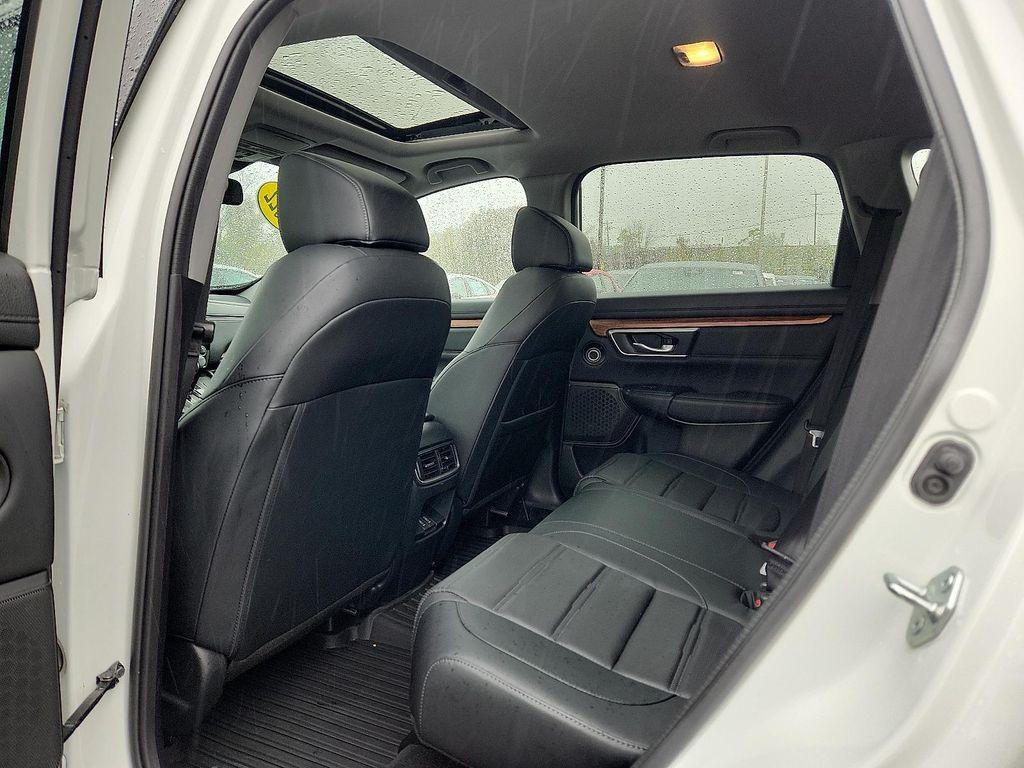 used 2022 Honda CR-V car, priced at $27,797