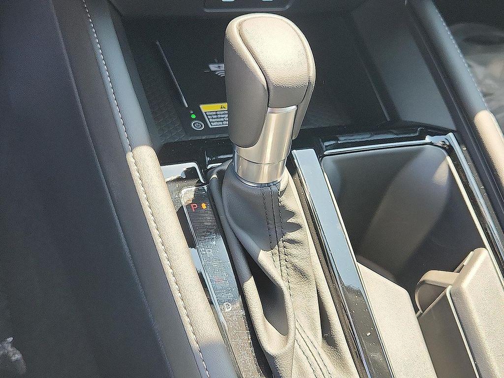 new 2025 Honda Accord Hybrid car, priced at $38,729