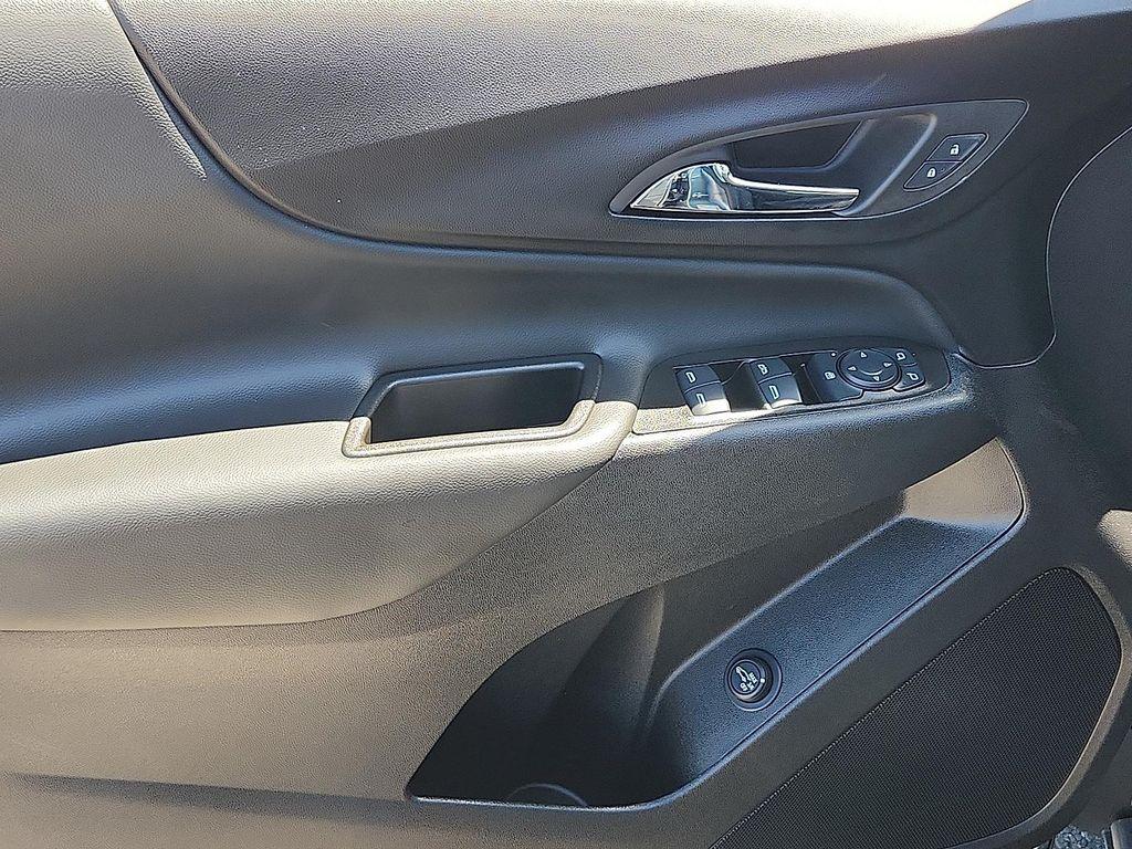 used 2024 Chevrolet Equinox car, priced at $23,697