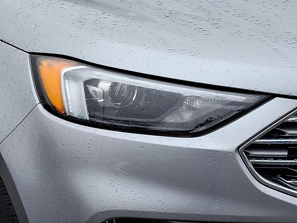 used 2024 Ford Edge car, priced at $28,197
