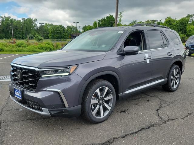 new 2025 Honda Pilot car, priced at $51,975