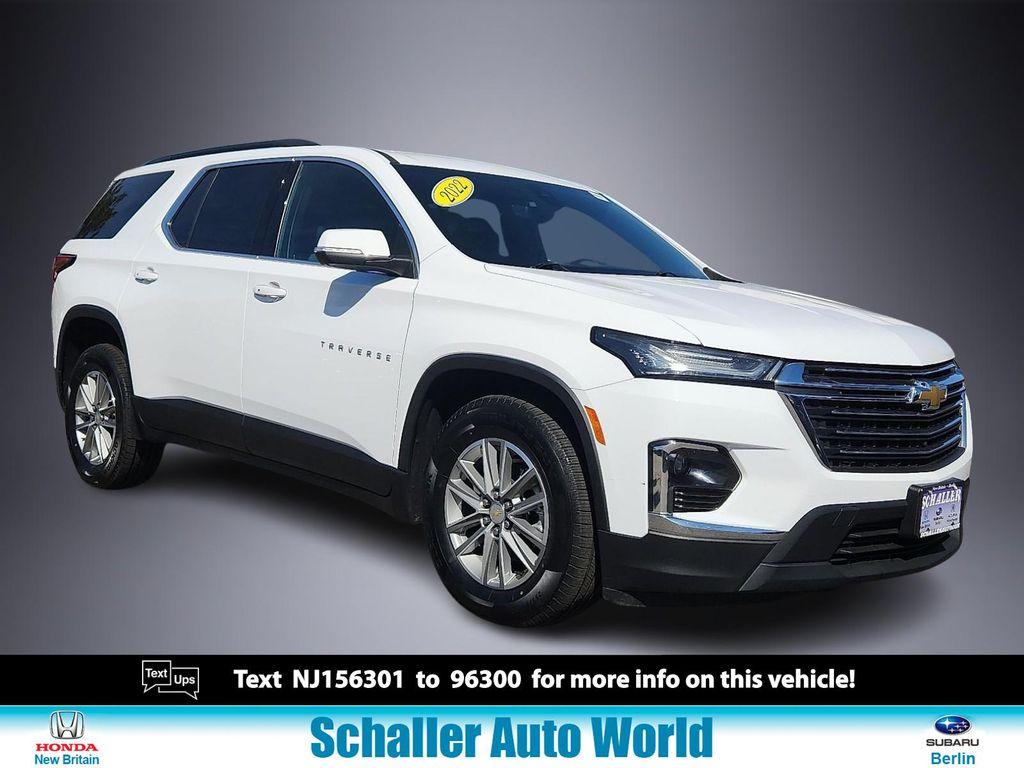 used 2022 Chevrolet Traverse car, priced at $27,587