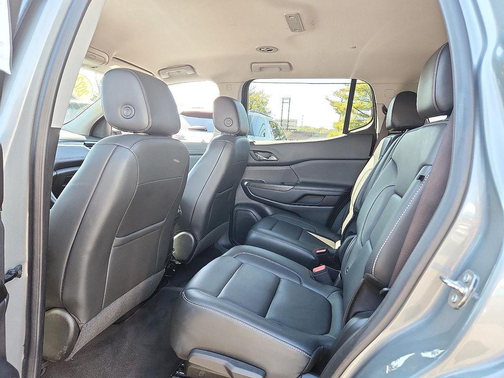 used 2023 GMC Acadia car, priced at $27,619
