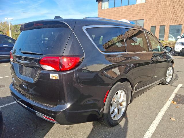 used 2017 Chrysler Pacifica car, priced at $17,197