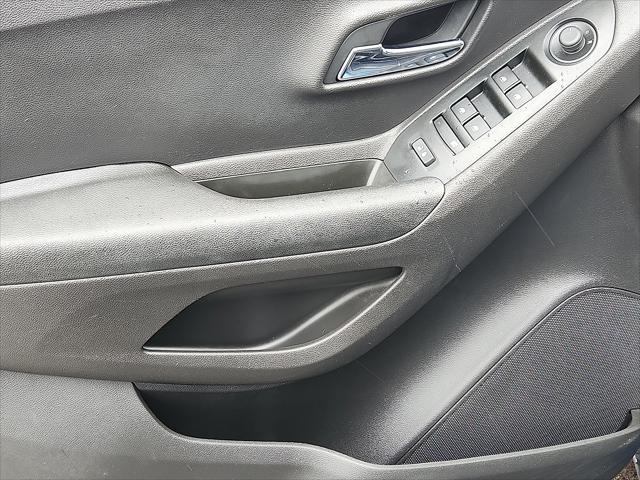 used 2020 Chevrolet Trax car, priced at $15,797