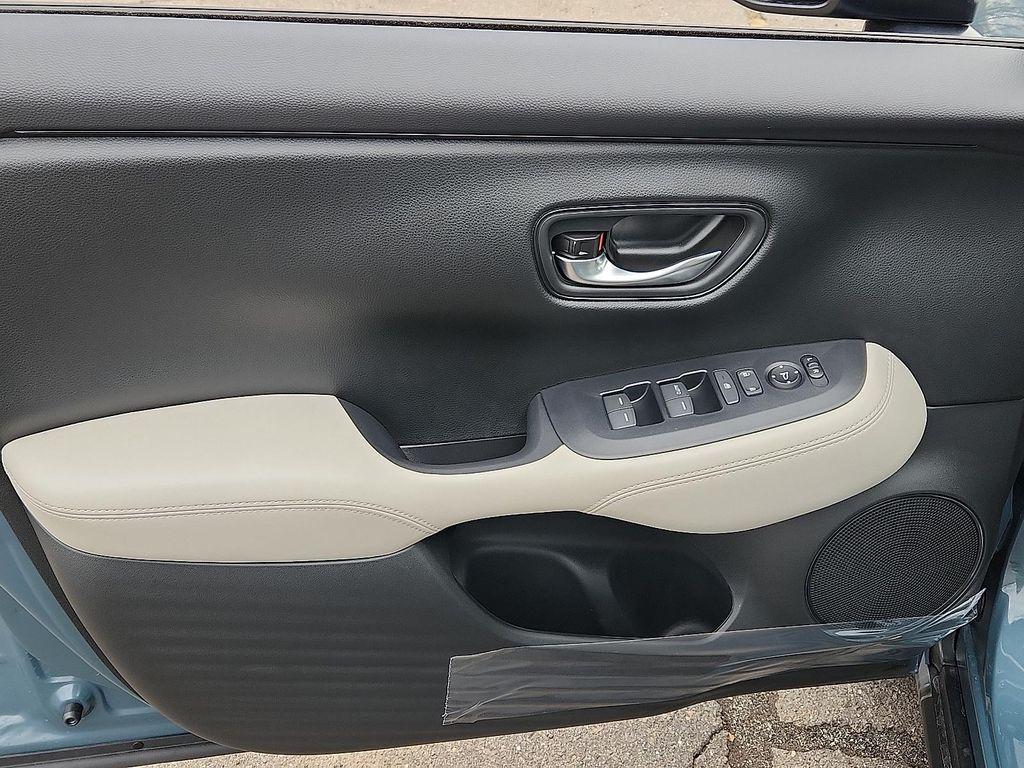 new 2026 Honda HR-V car, priced at $28,505