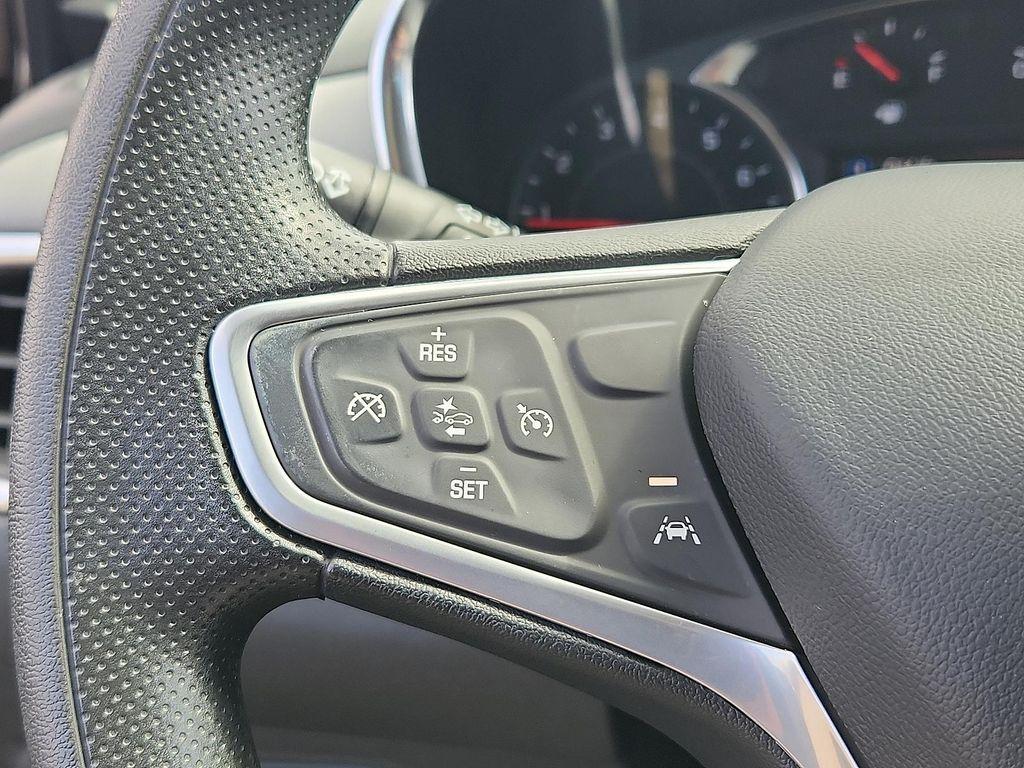 used 2022 Chevrolet Equinox car, priced at $21,467