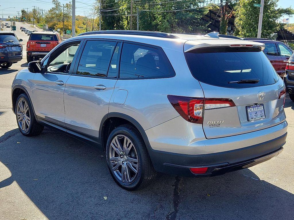 used 2022 Honda Pilot car, priced at $27,600