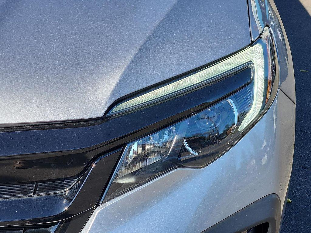 used 2022 Honda Pilot car, priced at $27,600