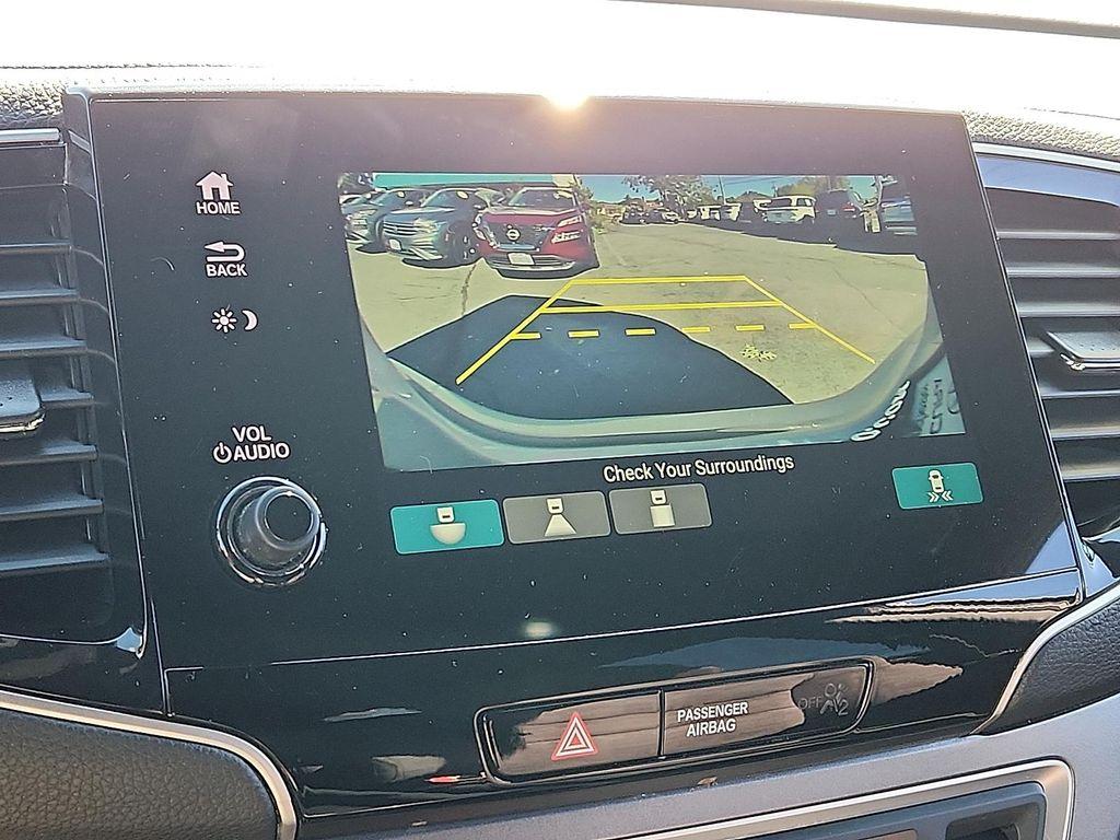 used 2022 Honda Pilot car, priced at $27,600