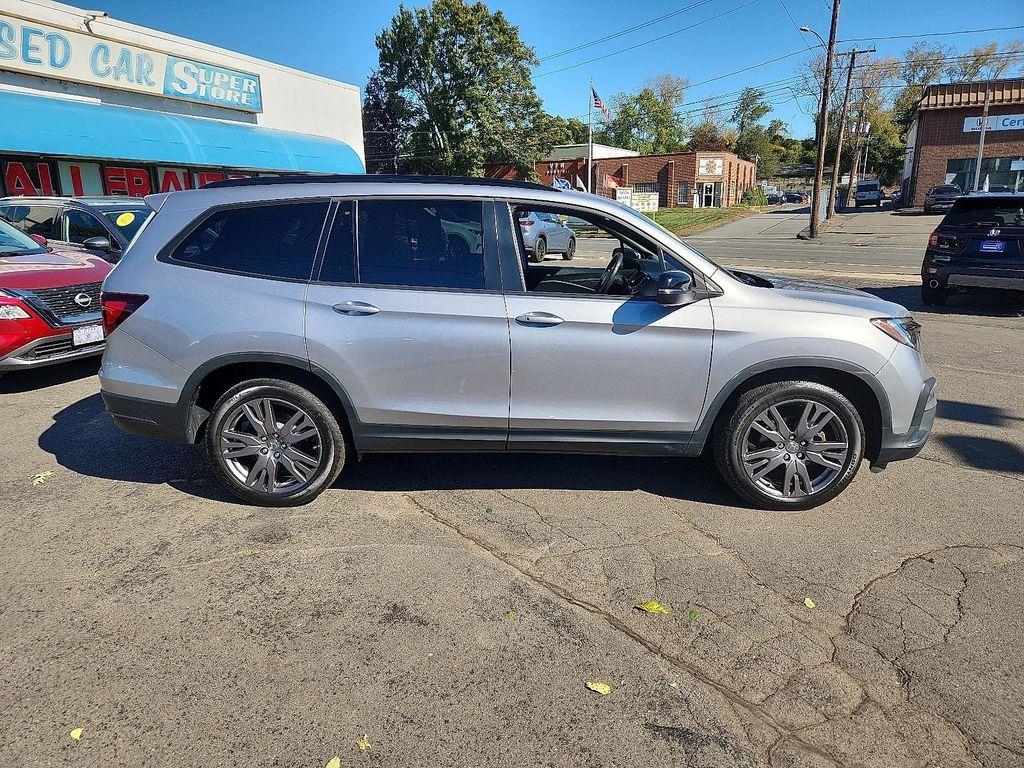 used 2022 Honda Pilot car, priced at $27,600
