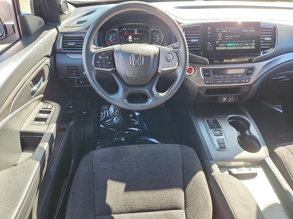 used 2022 Honda Pilot car, priced at $27,600