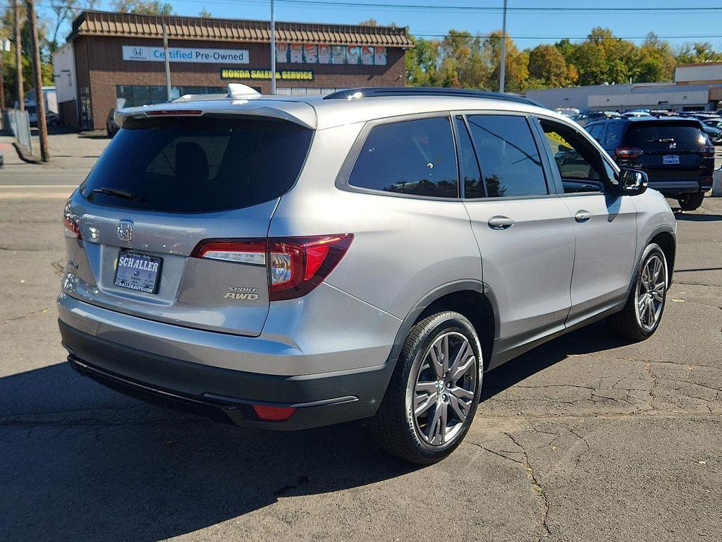 used 2022 Honda Pilot car, priced at $27,600