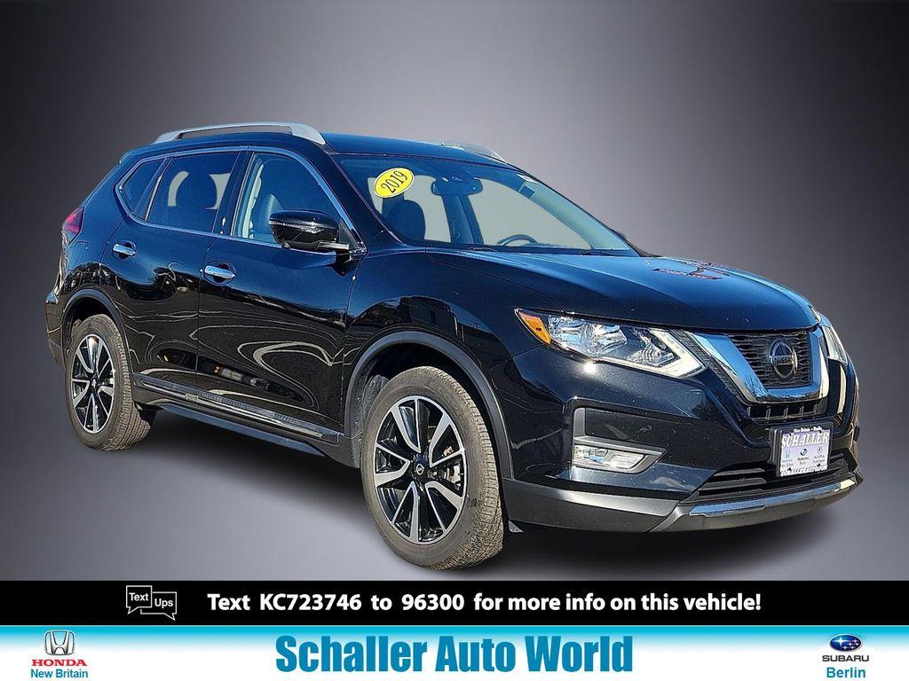 used 2019 Nissan Rogue car, priced at $15,584