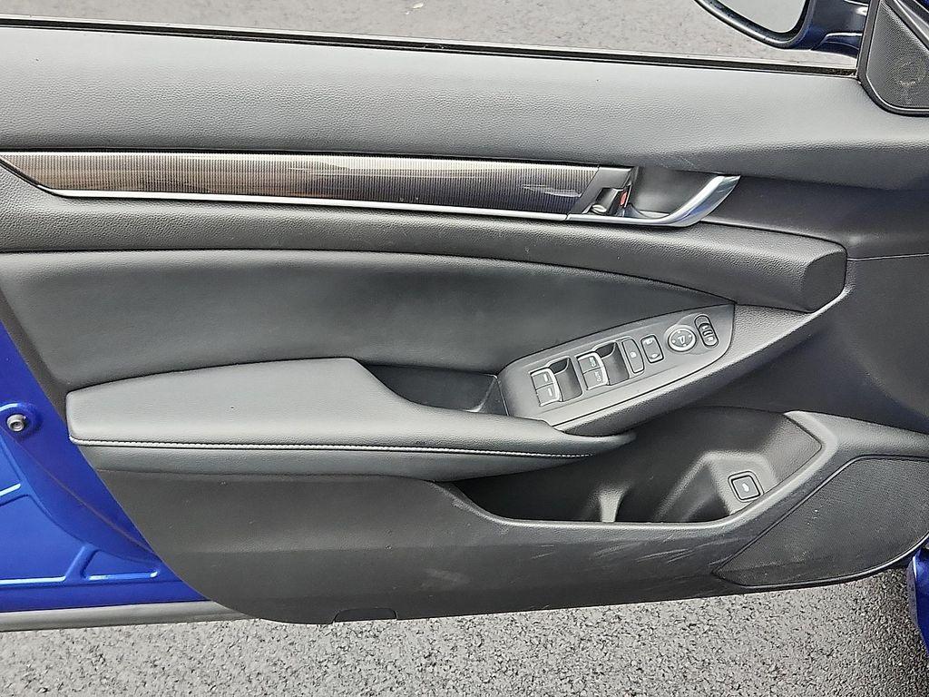 used 2022 Honda Accord Hybrid car, priced at $22,172