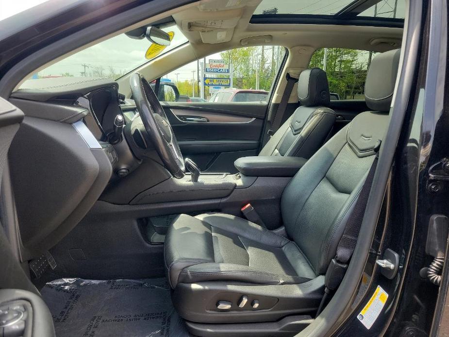used 2018 Cadillac XT5 car, priced at $20,198