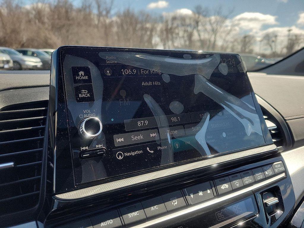 new 2026 Honda Odyssey car, priced at $45,193