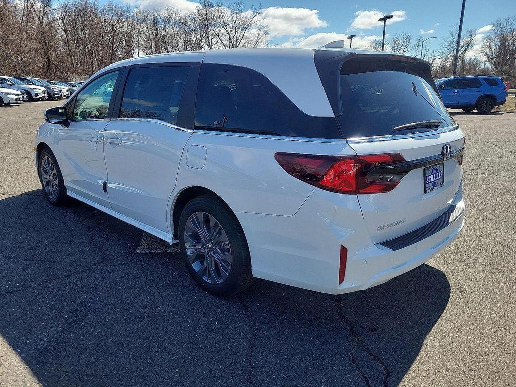 new 2026 Honda Odyssey car, priced at $45,193