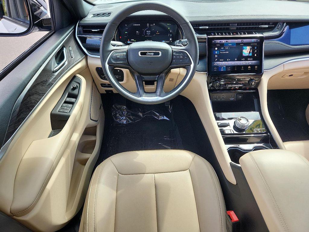 used 2023 Jeep Grand Cherokee 4xe car, priced at $31,797