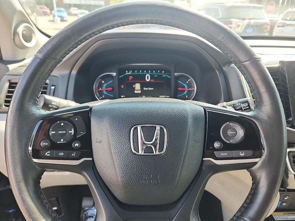 used 2020 Honda Pilot car, priced at $29,397