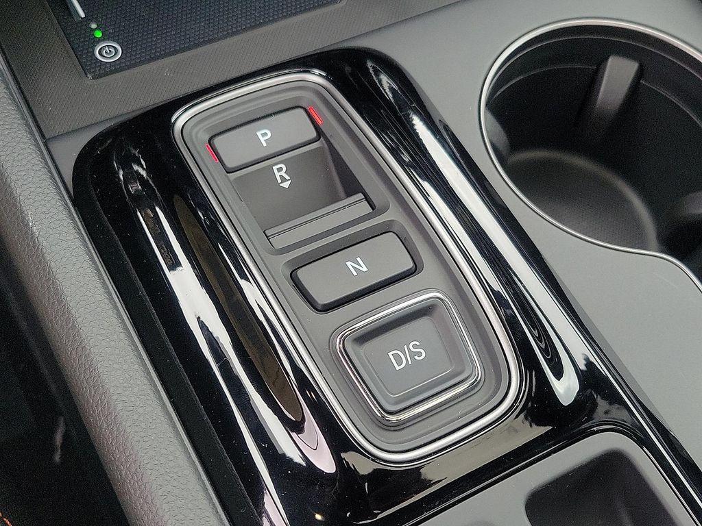 new 2025 Honda Pilot car, priced at $47,628