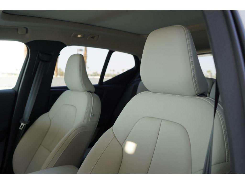 new 2025 Volvo XC40 car, priced at $53,010