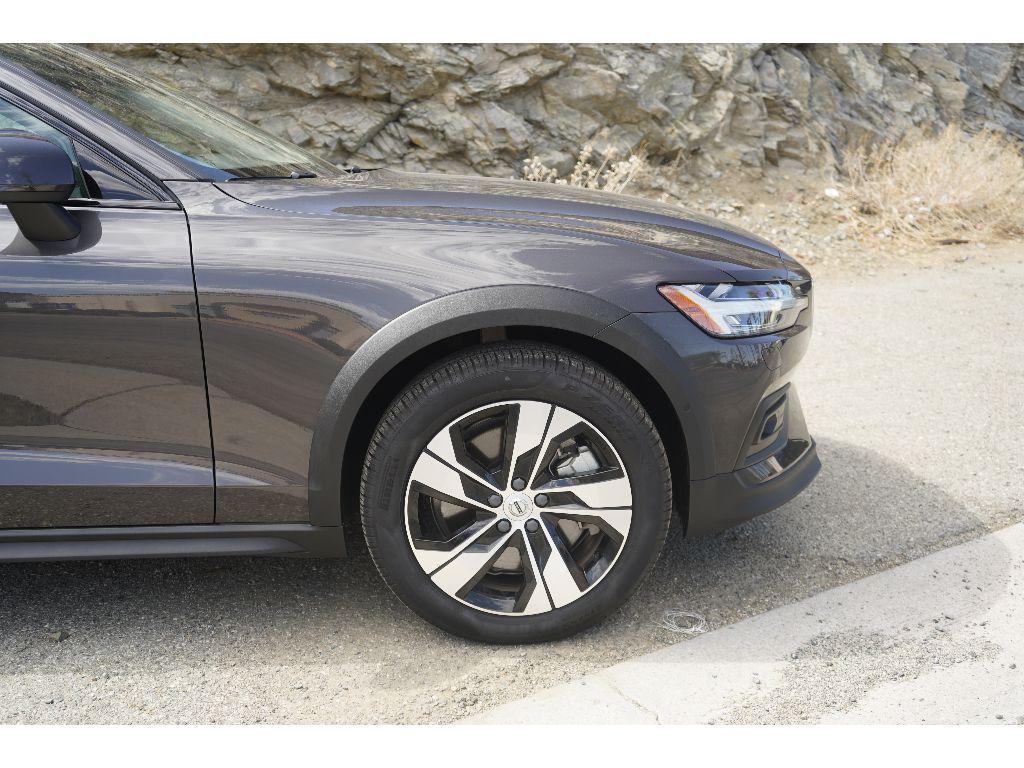 used 2024 Volvo V60 Cross Country car, priced at $46,105