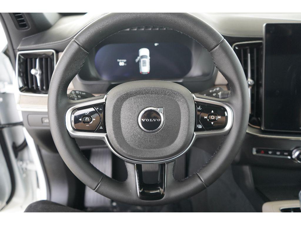 new 2026 Volvo XC90 car, priced at $71,180