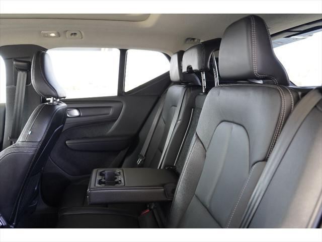 new 2025 Volvo XC40 car, priced at $46,485