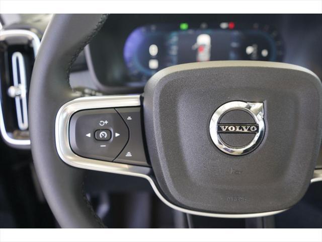 new 2025 Volvo XC40 car, priced at $46,485