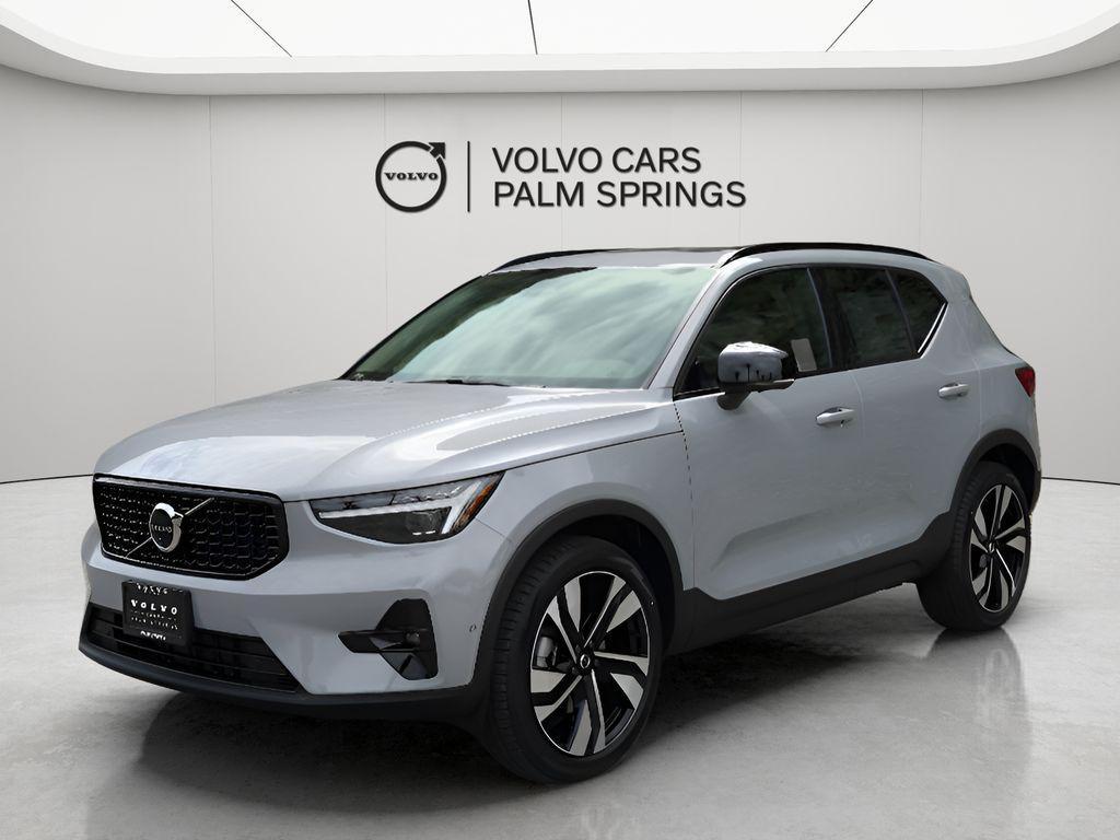 new 2025 Volvo XC40 car, priced at $51,035