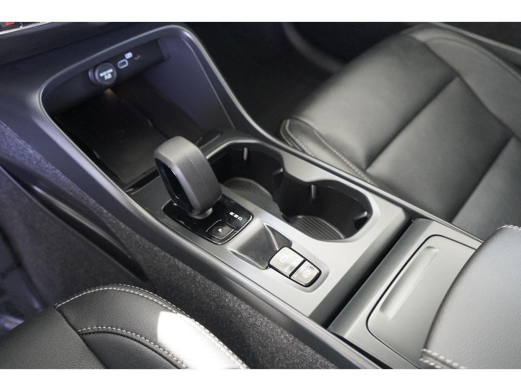 new 2026 Volvo XC40 car, priced at $46,425