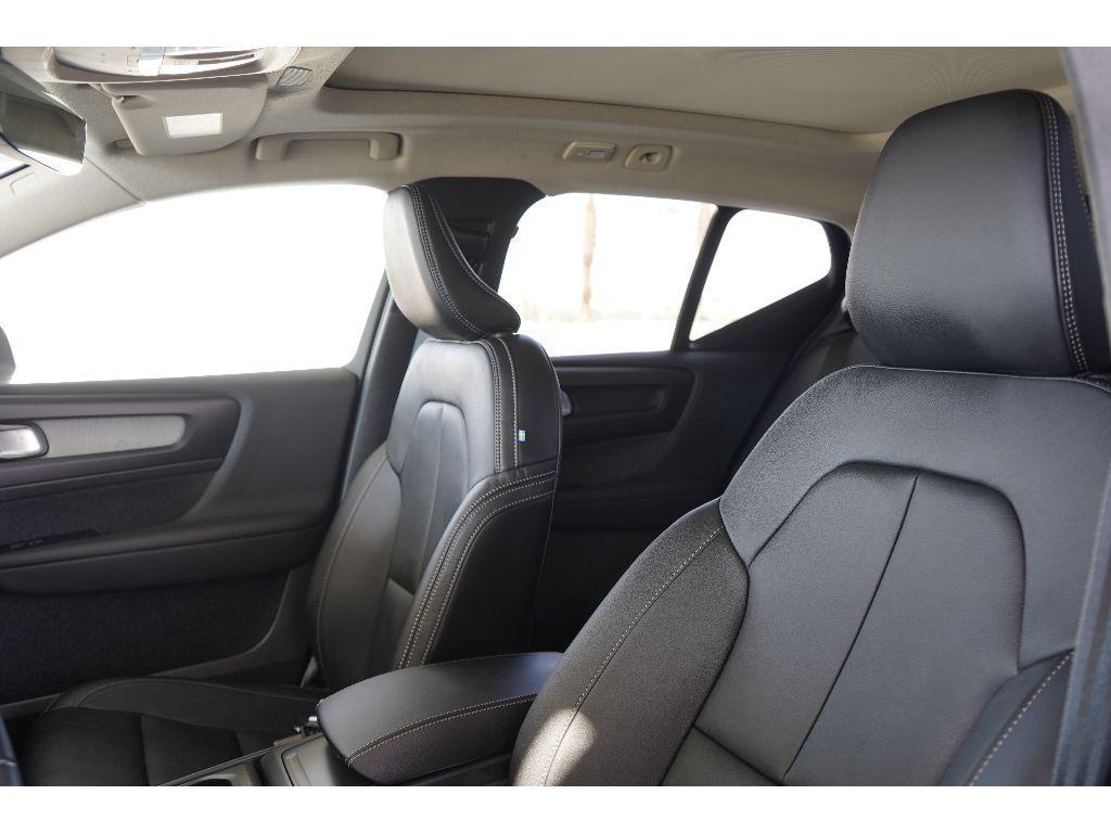 new 2026 Volvo XC40 car, priced at $46,425