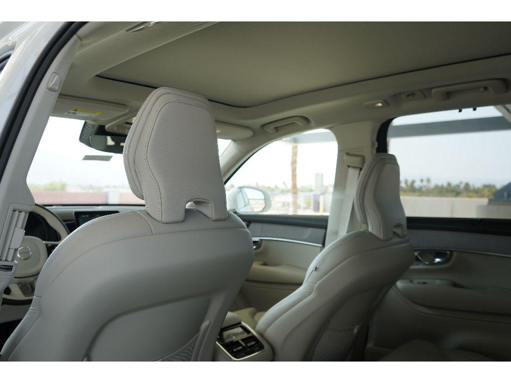new 2025 Volvo XC90 car, priced at $73,145