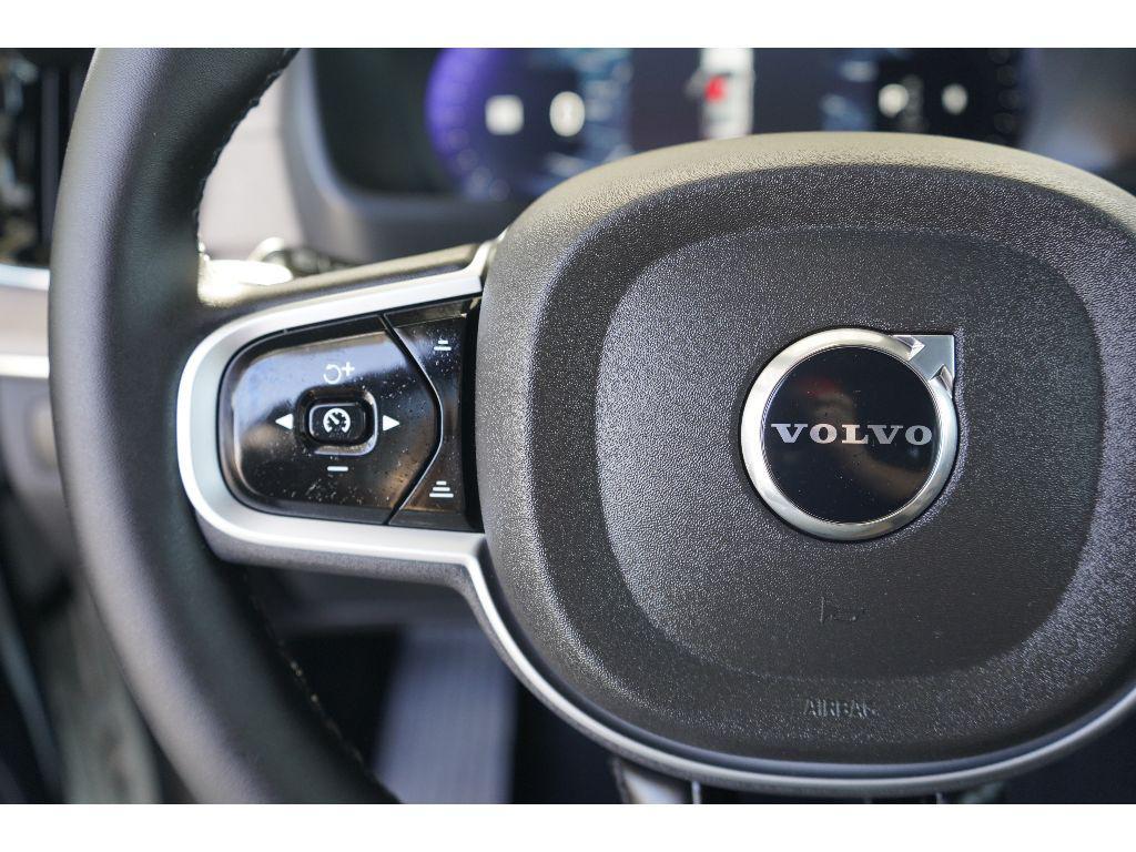 new 2026 Volvo XC90 car, priced at $71,825