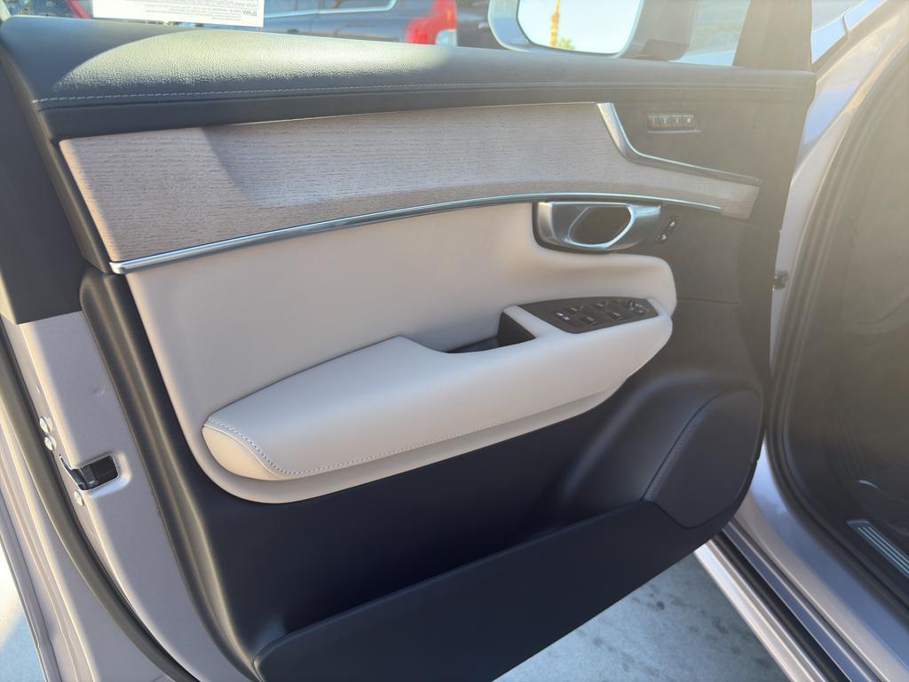 new 2026 Volvo XC90 car, priced at $68,800