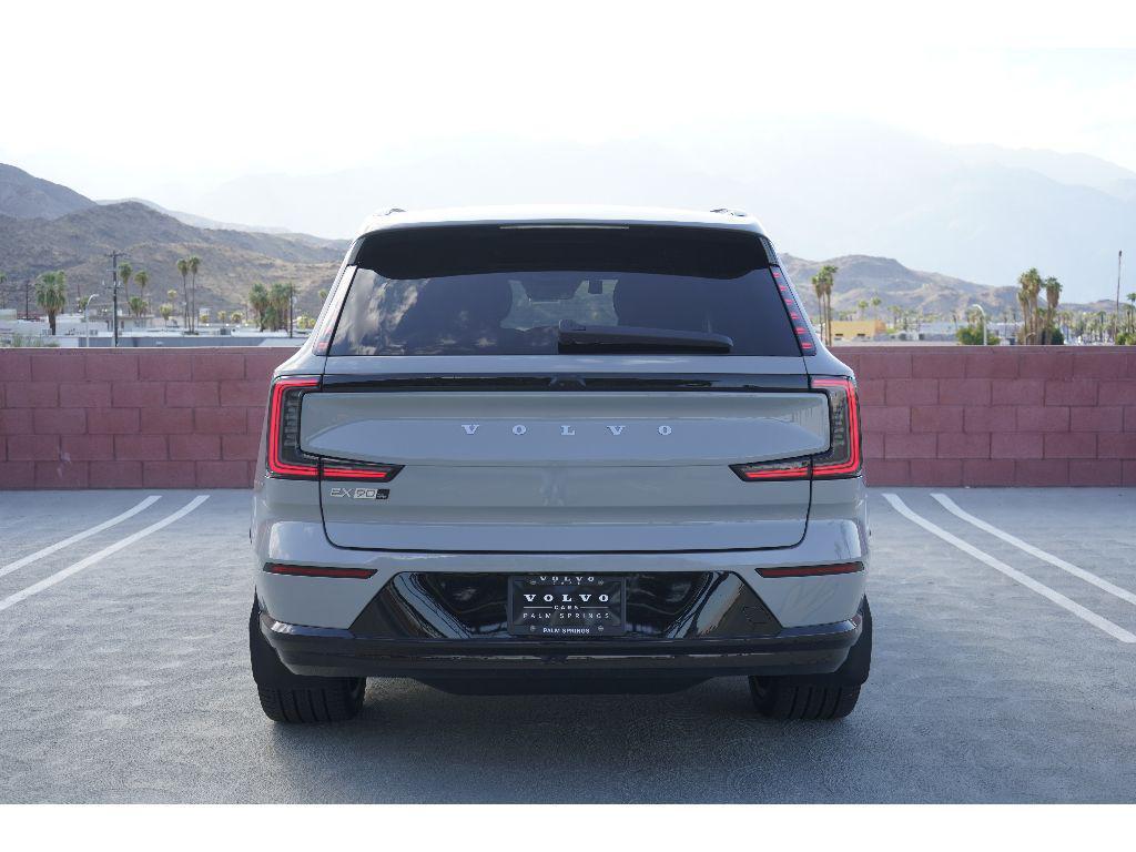 new 2025 Volvo EX90 car, priced at $83,425