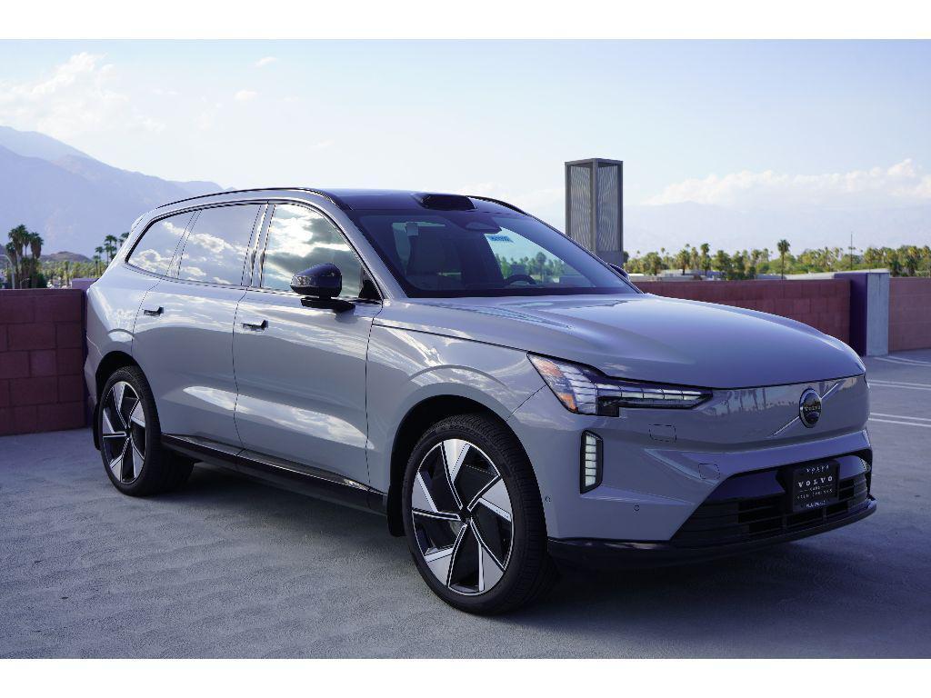 new 2025 Volvo EX90 car, priced at $83,425
