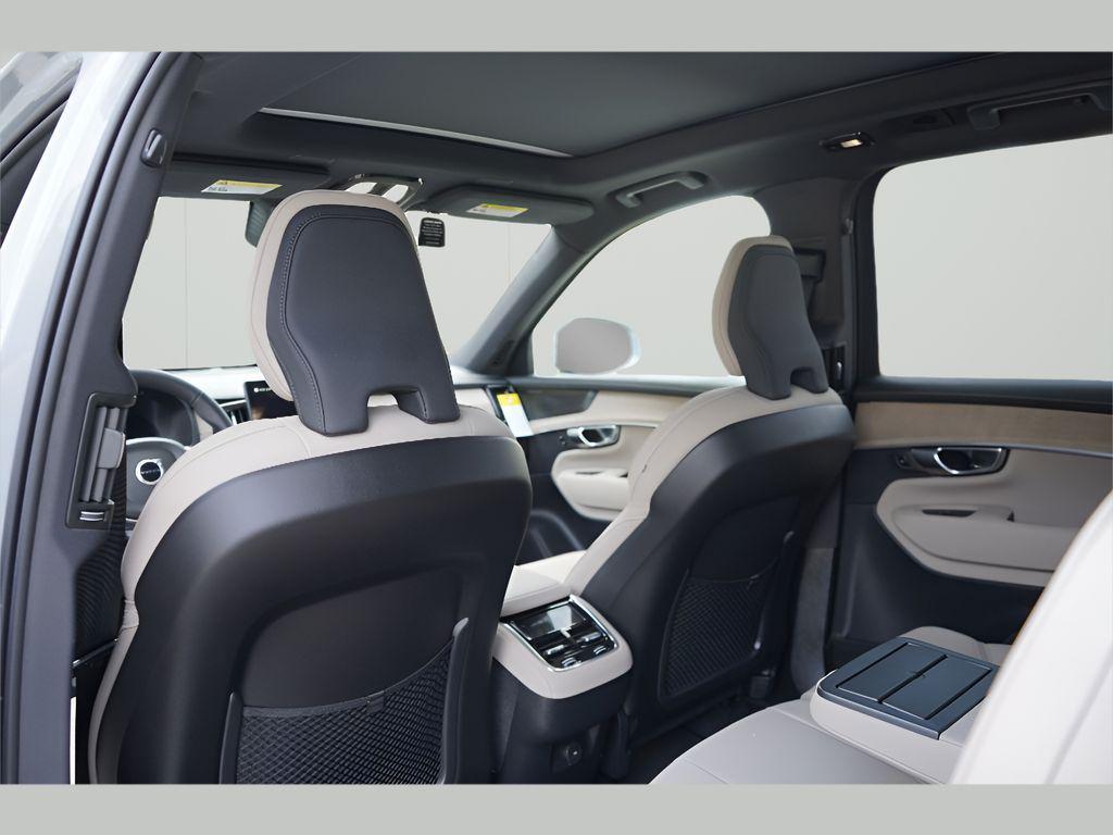 new 2025 Volvo XC90 car, priced at $70,890
